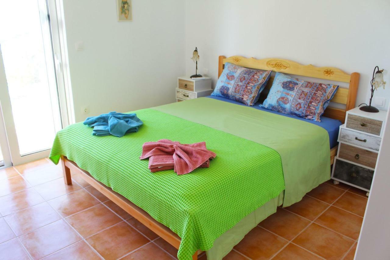 Villa Marikami กามิลารี ภายนอก รูปภาพ